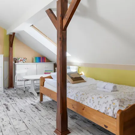 Odpocznij Na Werandzie Rozan